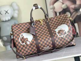 Picture of Louis Vuitton Mens Bags _SKUfw202699949fw